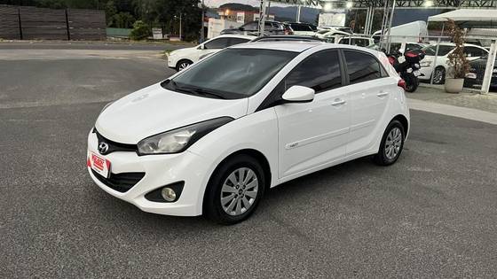 HYUNDAI HB20 1.6 COMFORT STYLE 16V FLEX 4P MANUAL